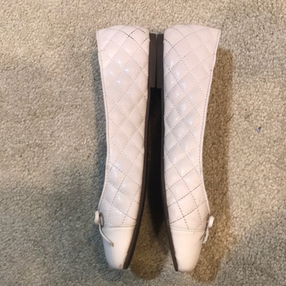 ALDO Women's Cream Colored Ballet Flats - Picture 3 of 8